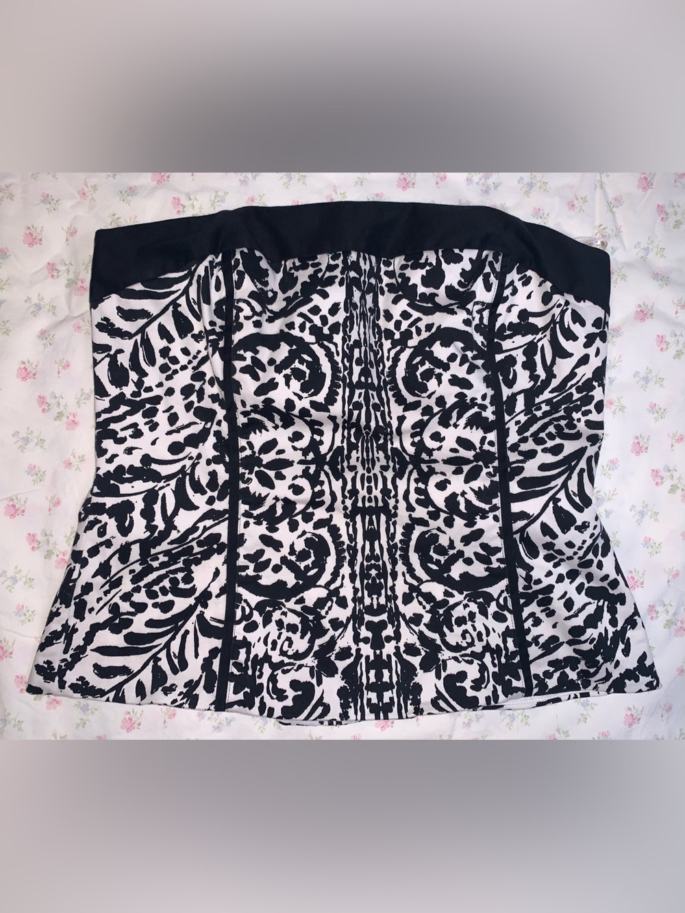 White House Black Market Black and White Strapless Printed Camisole